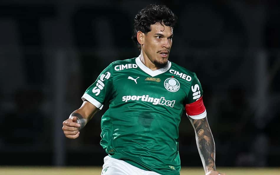 Técnico do Paraguai diz que Gómez, do Palmeiras, está fora de jogo e cita Libertadores: 'Mais importante que amistoso'