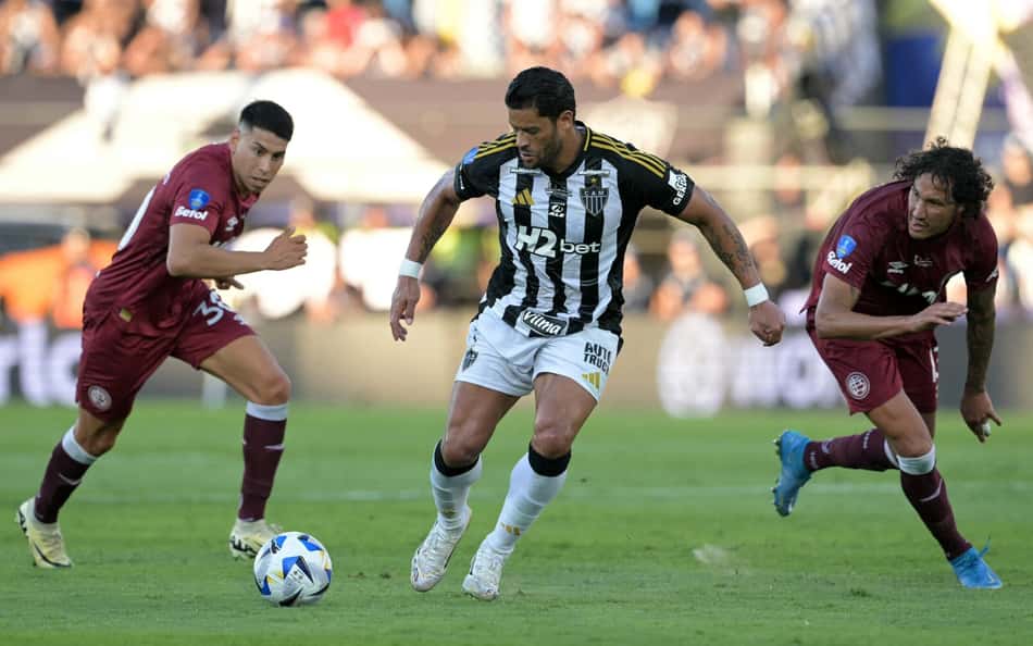 Final da Copa Sul-Americana gera revolta e recado à da Libertadores: 'Não seja assim'