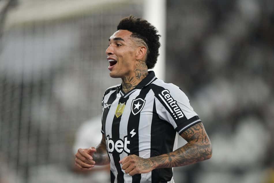 Igor Jesus jogador do Botafogo durante partida contra o Ceara