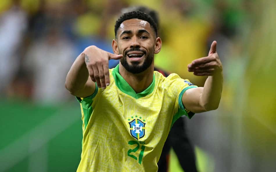 Matheus Cunha durante jogo entre Brasil e Colômbia, pelas Eliminatórias da Copa do Mundo