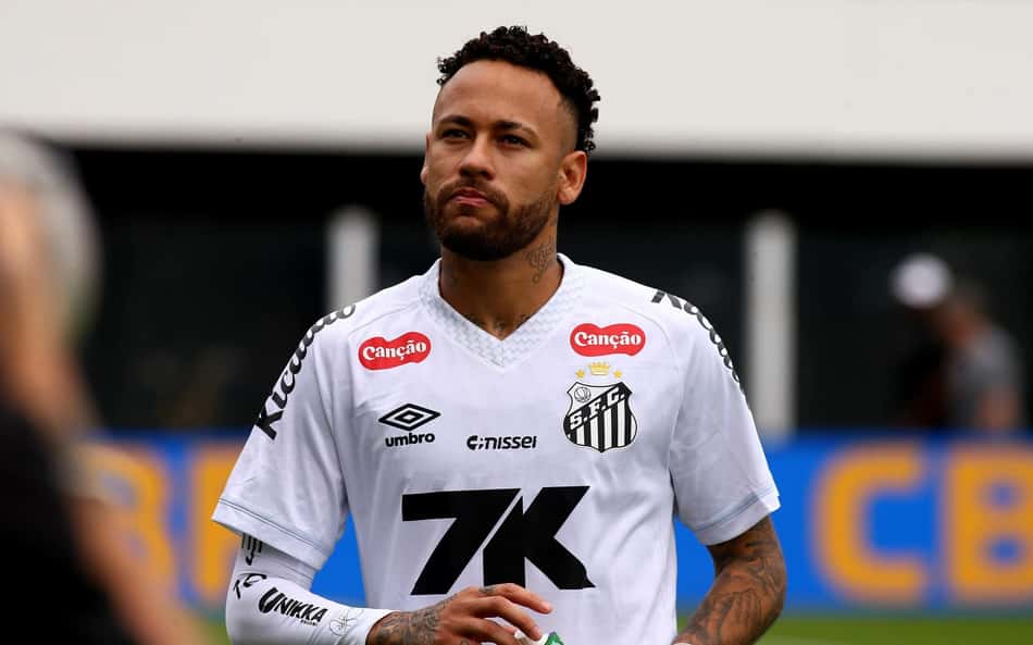 Neymar nega ligação para Vojvoda para reconhecer 'exageros' no Santos