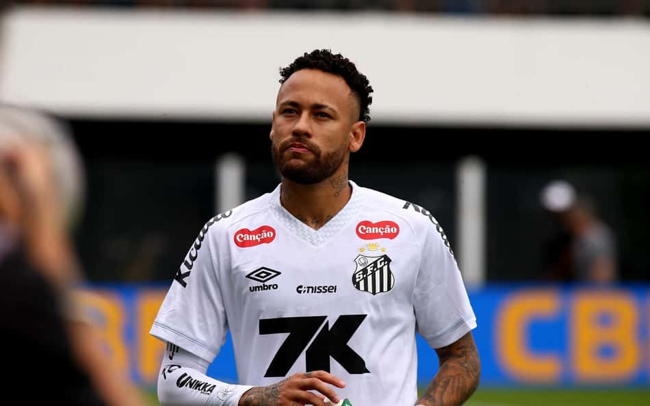 Leitura labial revela discussão entre Neymar e Daronco em Santos e Fortaleza: 'Calma'