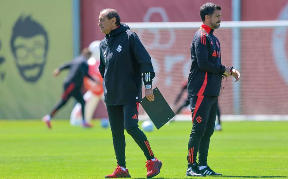 Internacional dos Díaz vai para nono time em nove jogos