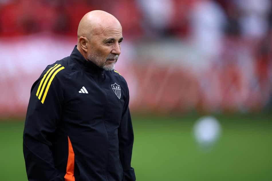 Sampaoli definiu o time para Atlético-MG x Flamengo (Foto: Edu Andrade / Gazeta Press)