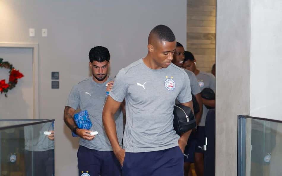Escalação de Atlético-MG x Bahia: Ceni muda meio e ataque