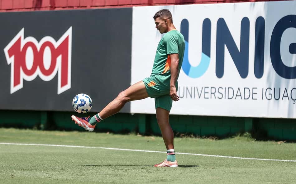 Thiago Silva e Cano são desfalques contra o Ceará, mas Flu tem novidades