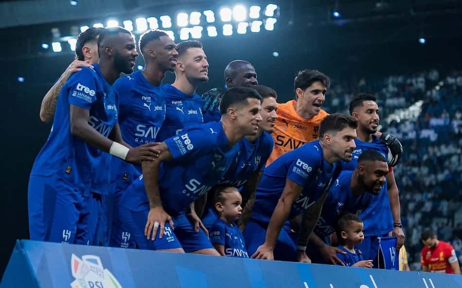 Marcos Leonardo marca dois, e Al-Hilal goleia na Champions League asiática