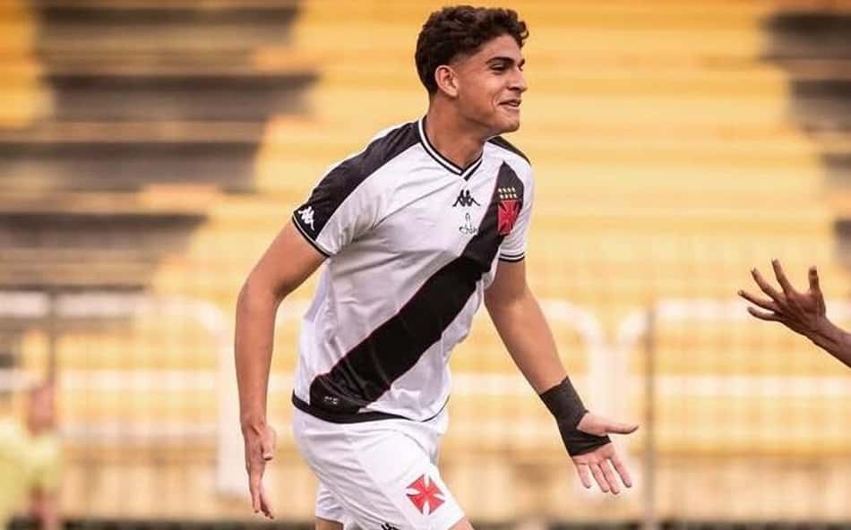 Após finais com equipes Sub-17 e 20, Diego Minete é relacionado para partida do Vasco