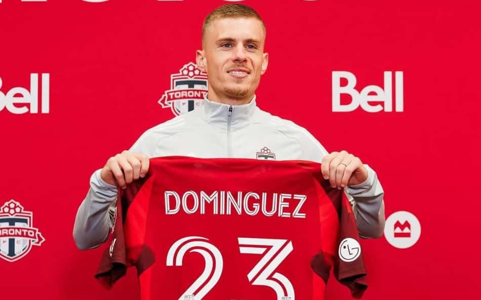 Toronto FC decide não exercer opção de compra de meia emprestado pelo Vasco