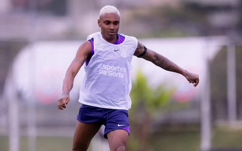 Corinthians terá os retornos de Vitinho e André Luiz para clássico contra o São Paulo