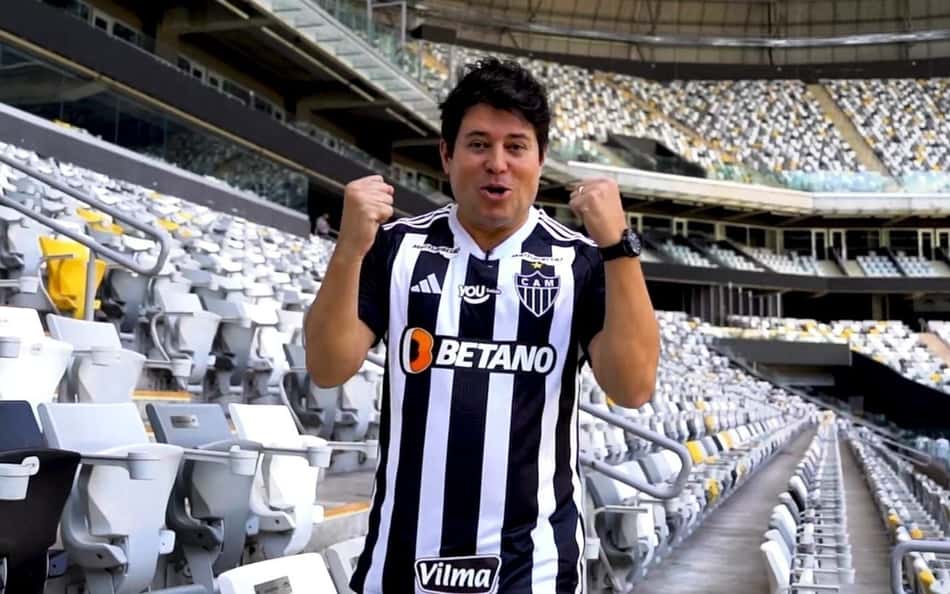 Dudu Galo Doido: radialista canta hino do Atlético-MG na final da Sul-Americana