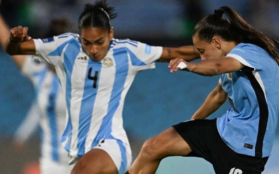 Argentina e Uruguai, pela Liga das Nações Feminina. (Foto: Instagram/@CONMEBOL)