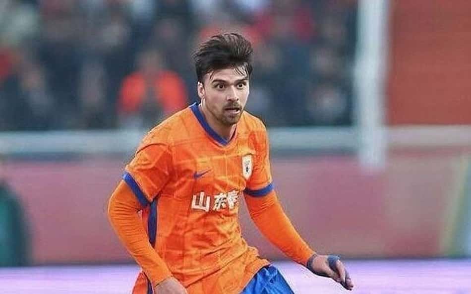 Zeca em ação pelo Shandong Taishan (Foto: Divulgação/Shandong Taishan)