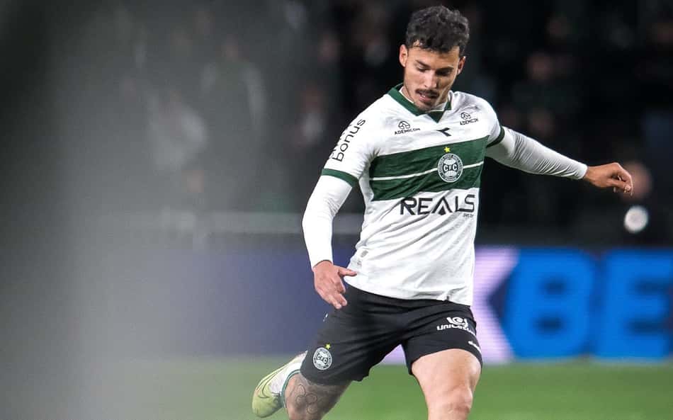 Série B: trio do Coritiba consegue terceiro acesso consecutivo