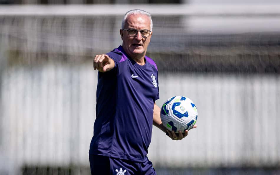 Corinthians abre a semana do clássico com dúvidas no meio-campo