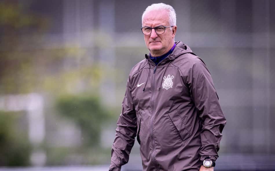 Dorival Jr, técnico do Corinthians, tem dúvidas para o duelo (Foto: Rodrigo Coca/Agência Corinthians)