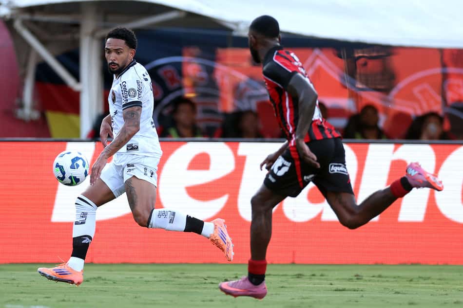 Vitinho, lateral do Botafogo