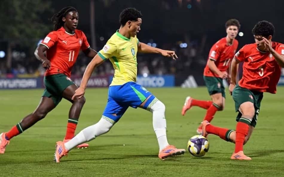 Pênalti perdido em eliminação do Brasil sub-17 contra Portugal viraliza: 'Baggio'