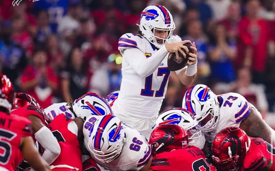Árbitro se lesiona e sai carregado em jogo da NFL; veja o vídeo