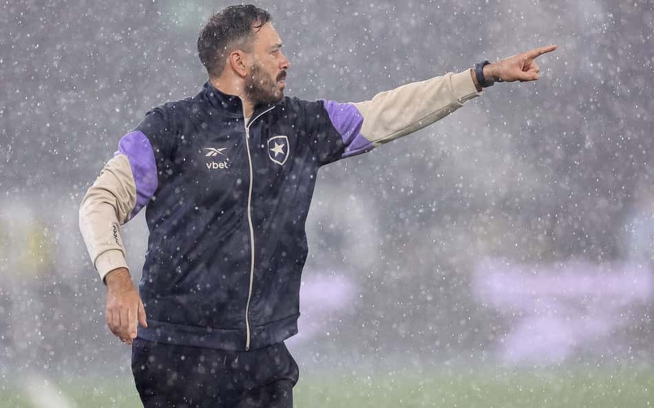 Davide Ancelotti, técnico do Botafogo