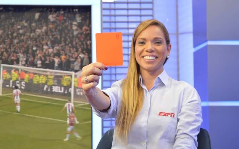 Renata Ruel questiona árbitro de Palmeiras x Flamengo: 'Não concordo'