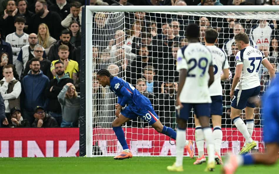 Atacante da Seleção Brasileira desencanta, e Chelsea vence Tottenham na Premier League