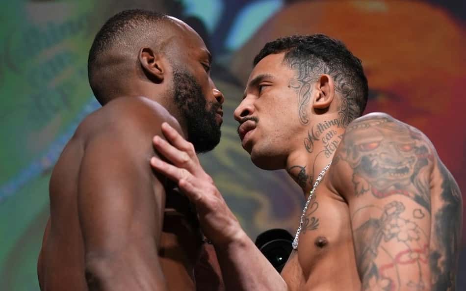 Última encarada entre Leon Edwards e Carlos Prates antes do UFC 322 (Foto: Reprodução/X/UFC)