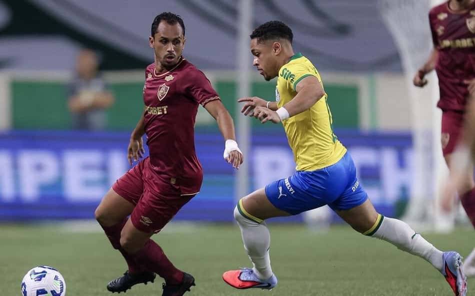 Lima e Vitor Roque em Palmeiras x Fluminense (Foto: Marcelo Gonçalves / Fluminense)