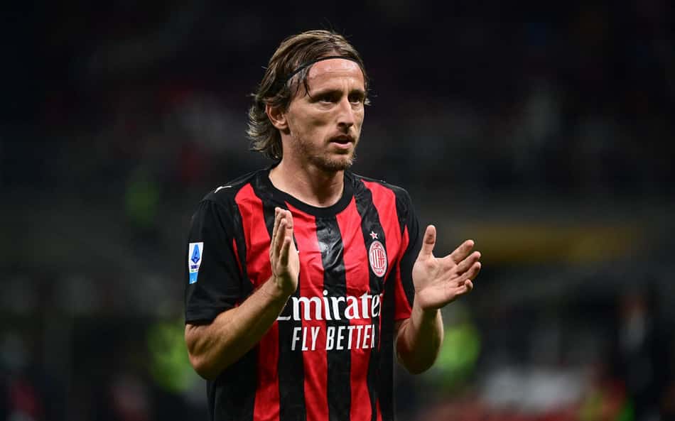Sem CR7: Luka Modric elege os melhores jogadores da história