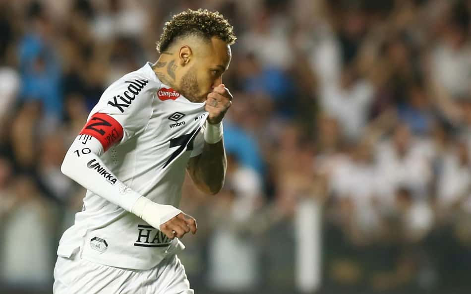 Jair Ventura analisa disputa entre Vitória e Santos contra a degola: 'Neymar é gênio'