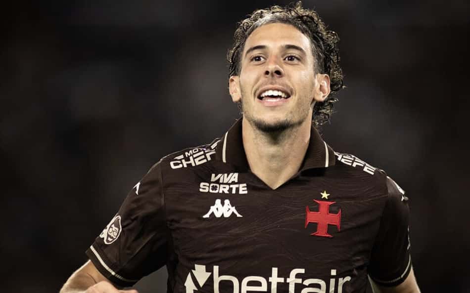 Nuno Moreira comemora gol contra o Fluminense (Foto: Matheus Lima / Vasco)