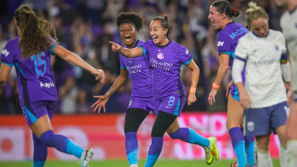 Luana comemora gol pelo Orlando Pride pelas quartas da NWSL. (Foto: Orlando Pride/Divulgação)