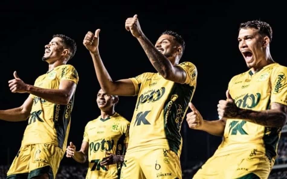 Mirassol faz história e garante vaga na Libertadores de 2026