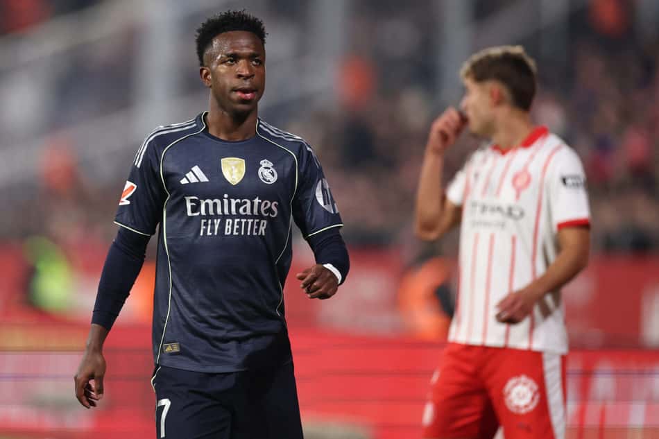 Vini Jr em ação no jogo do Real Madrid contra o Girona por La Liga