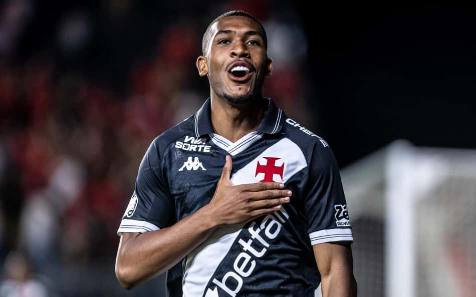 Rayan comemora gol em Vasco x Internacional (Foto: Affonso Andrade/Agência F8/Gazeta Press)
