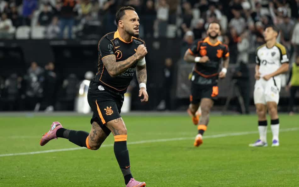 Corinthians Maycon
