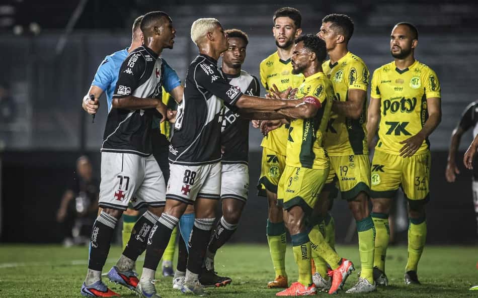 Vasco pode confirmar a permanência na Séria A nesta quarta-feira; veja cenários