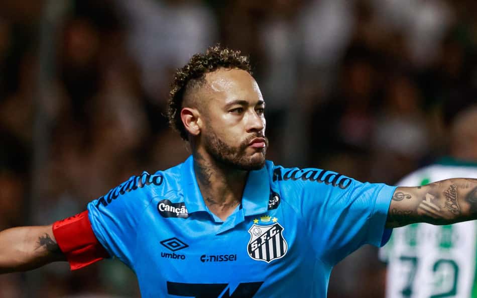 Neymar marcou três gols contra o Juventude (Foto: Luiz Erbes/AGIF)