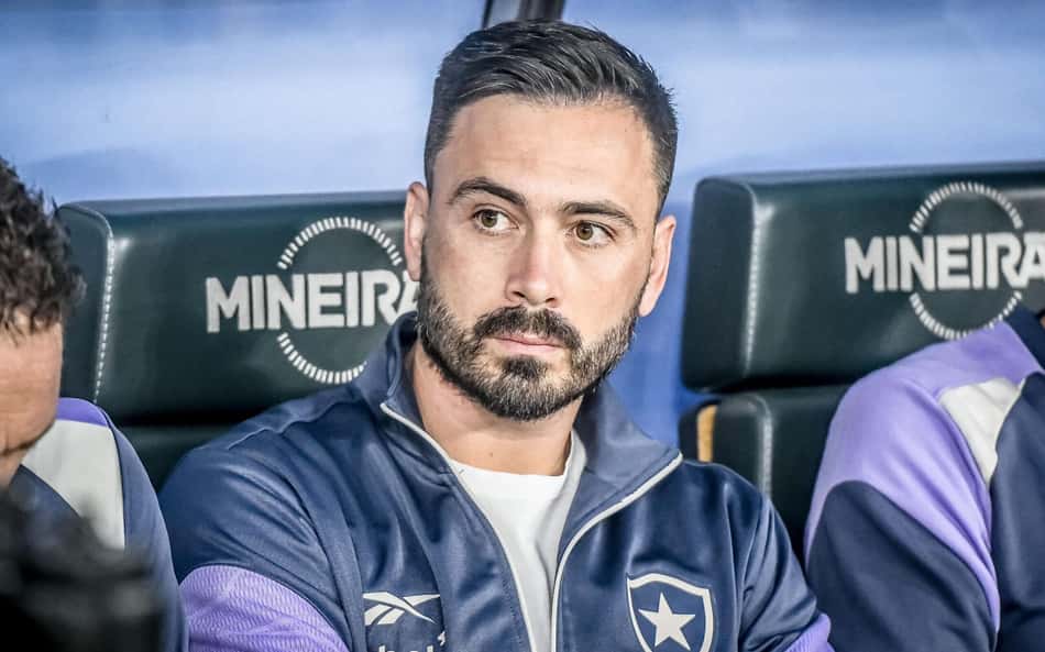 Davide Ancelotti é o técnico do Botafogo (Foto: Fillipe Alves/Agência F8/Gazeta Press)