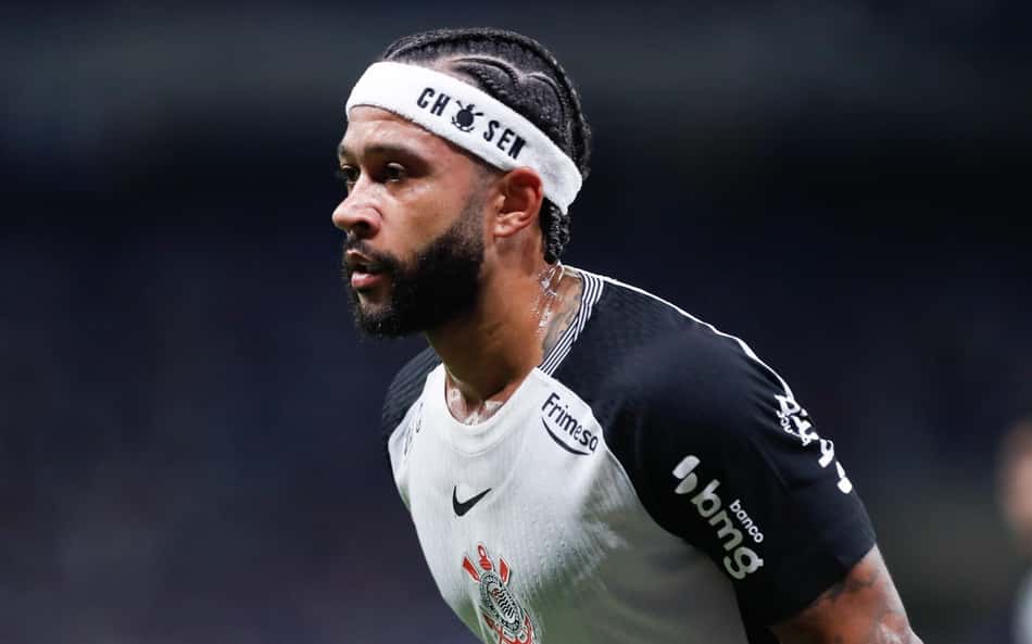 Memphis marcou o gol do Corinthians contra o Cruzeiro