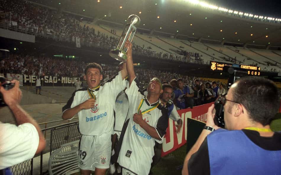 Corinthians conquistou o título do Mundial em 2000