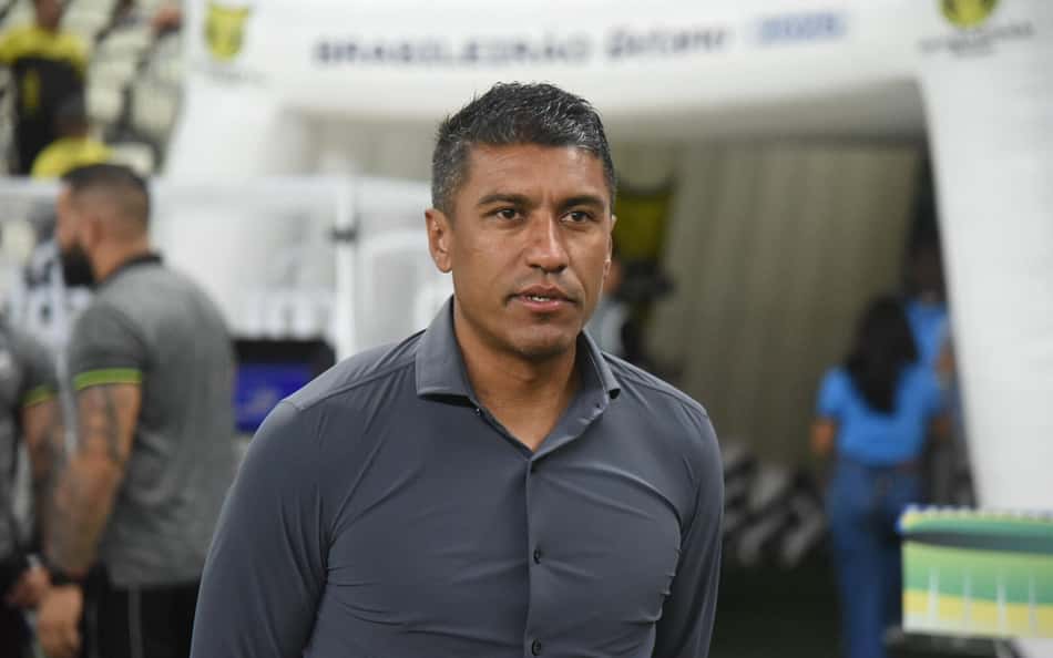 Paulinho recebe proposta da China e avalia futuro no Mirassol
