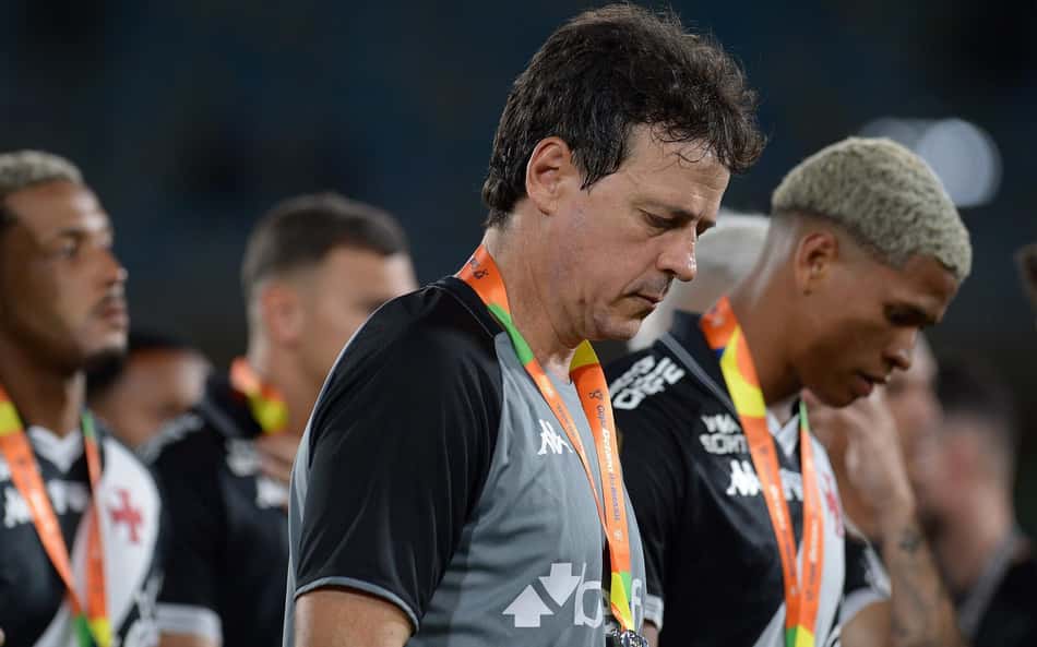Fernando Diniz projeta temporada de 2026 do Vasco: 'Equilíbrio'