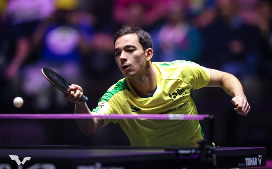 Hugo Calderano é eliminado por Kanak Jha no WTT Champions de Montpellier (Foto: Divulgação / WTT)