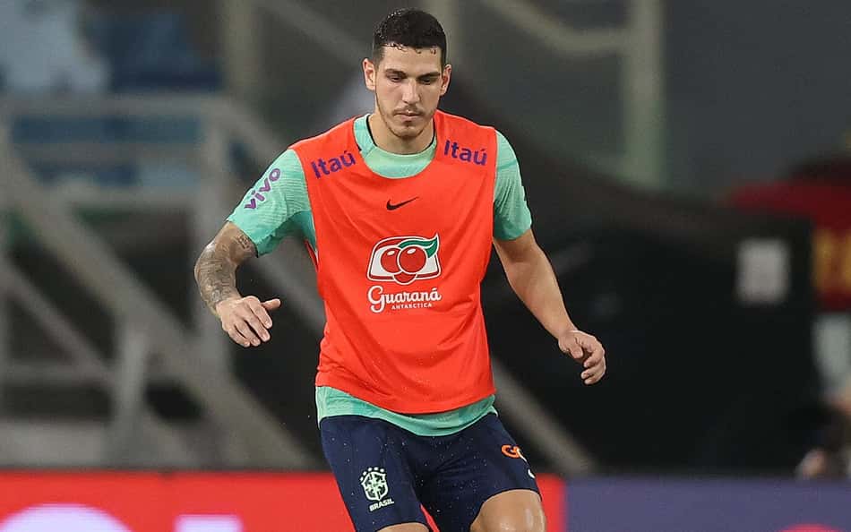Nino em treino pela Seleção Brasileira (Foto: Vitor Silva/CBF)