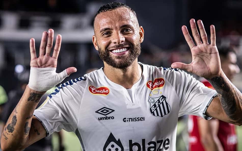 Guilherme é o artilheiro do Santos na temporada com 15 gols. (Foto: Raul Baretta/ Santos FC)