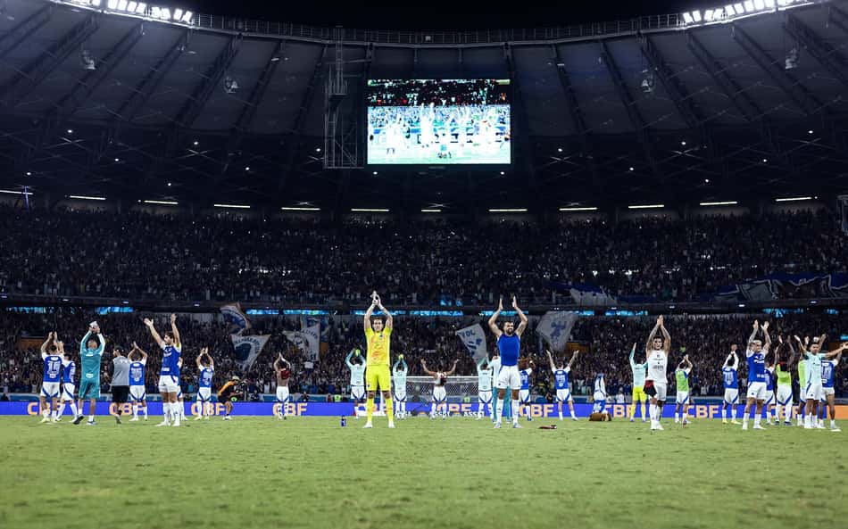 Retrospectiva 2025: a temporada em que o Cruzeiro voltou brigar pelo topo