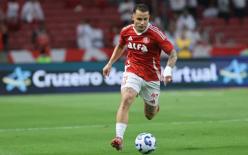 Internacional recusa proposta por volante