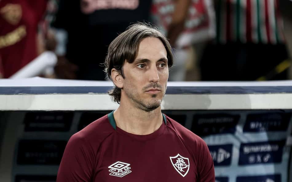 Com desfalques, Fluminense divulga relacionados para enfrentar o Grêmio