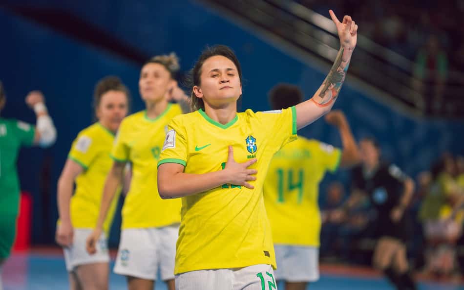 Amandinha no Brasil x Espanha pela Copa do Mundo feminina de futsal (Foto: Fabio Souza/CBF)